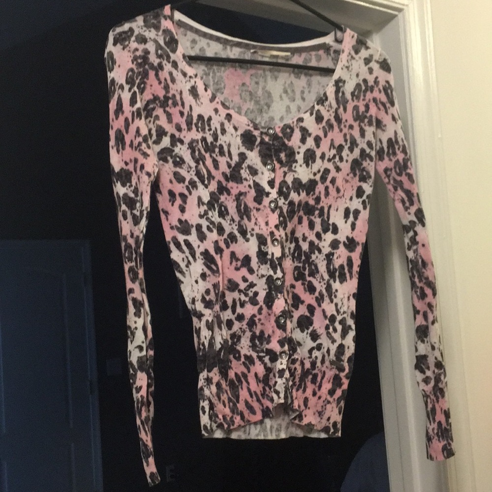 Guess pink leopard long sleeve